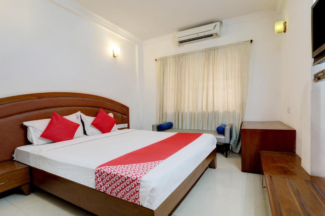 Oyo 44065 Sri Krishna Nilaya Hotel Bangalore Eksteriør billede